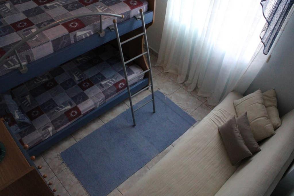 Holiday Apartment פלוגיטה מראה חיצוני תמונה
